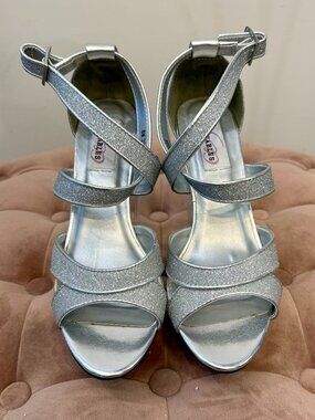 Dyeables by Benjamin Walk Amber Silver Glitter Strappy Sandals Size 8